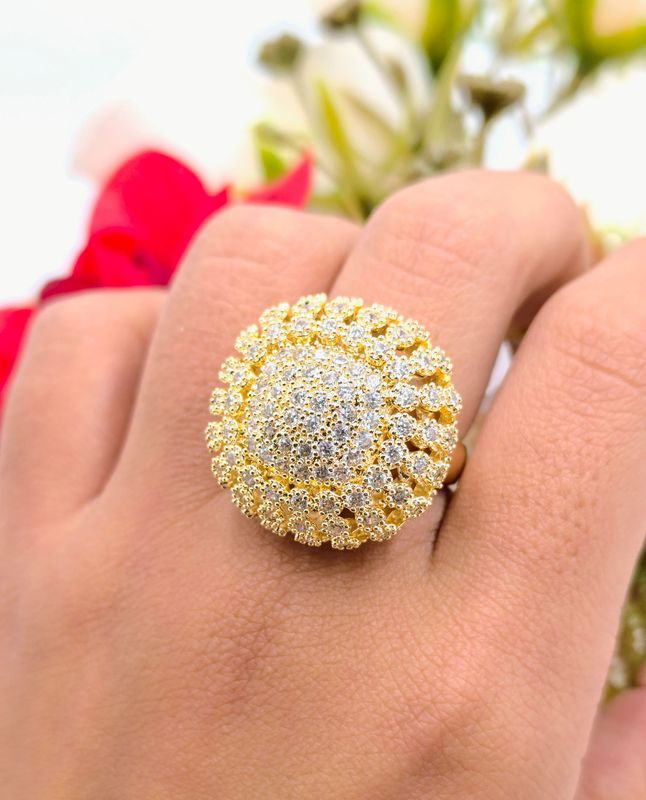 Anillo Laia