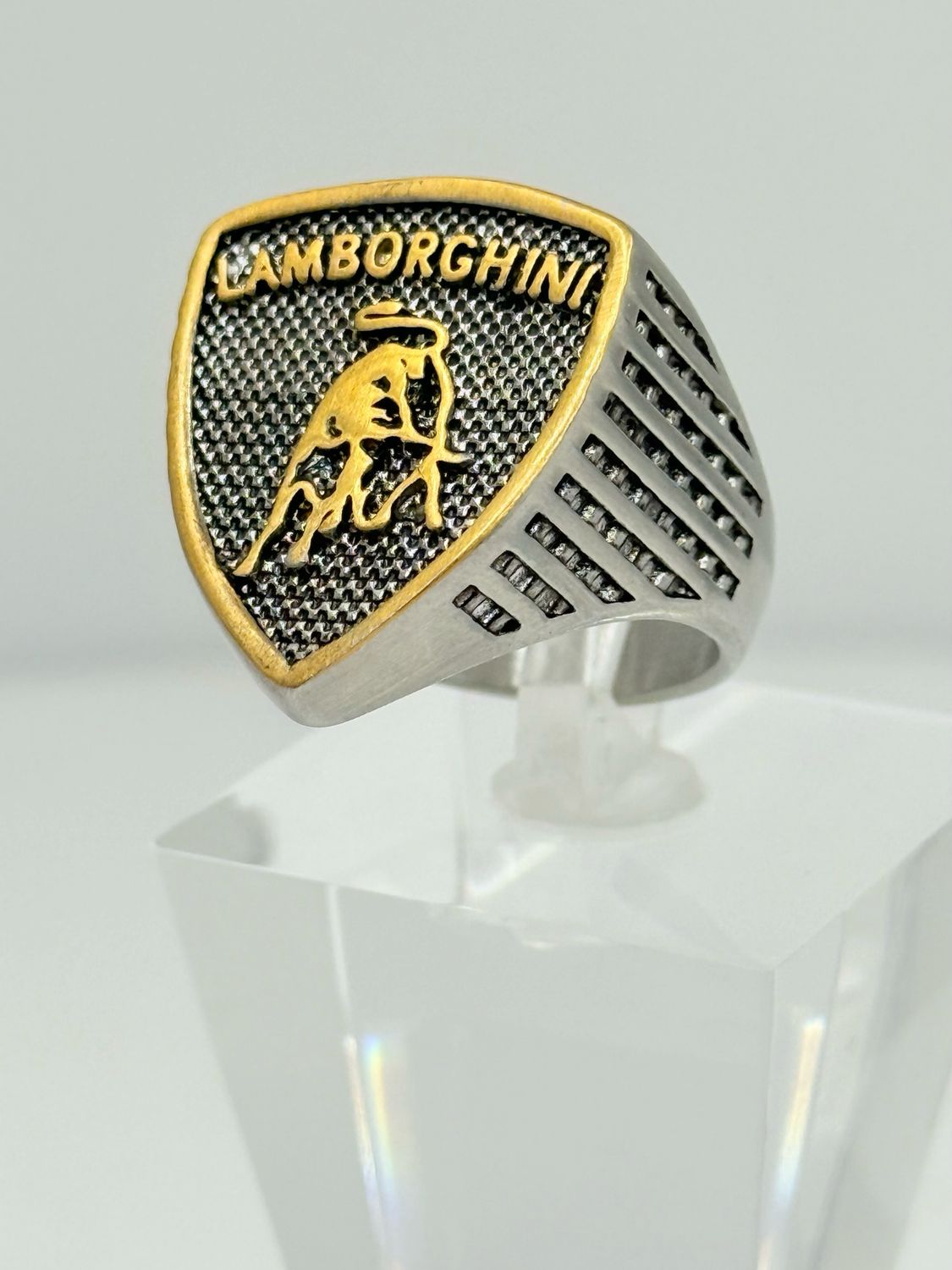 Anillo acero