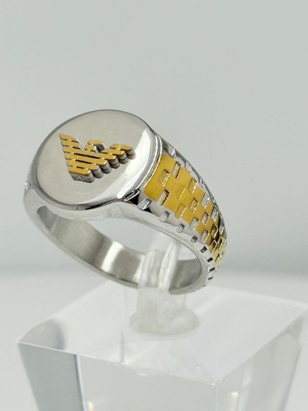 Anillo acero