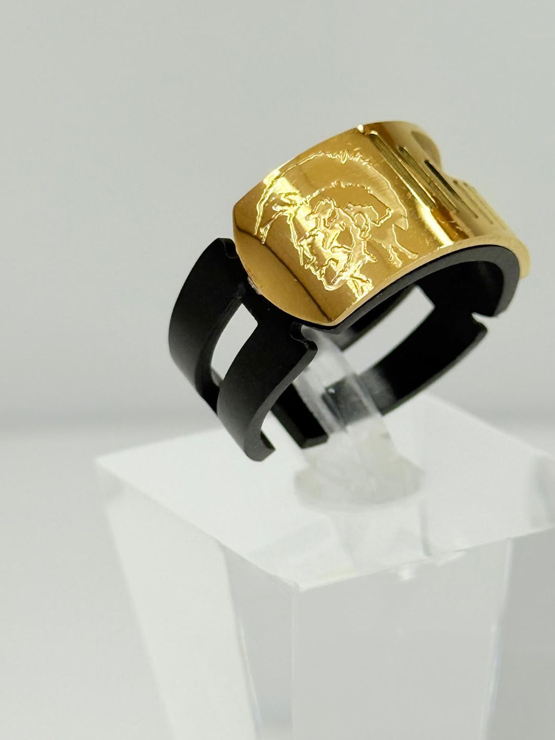 Anillo acero