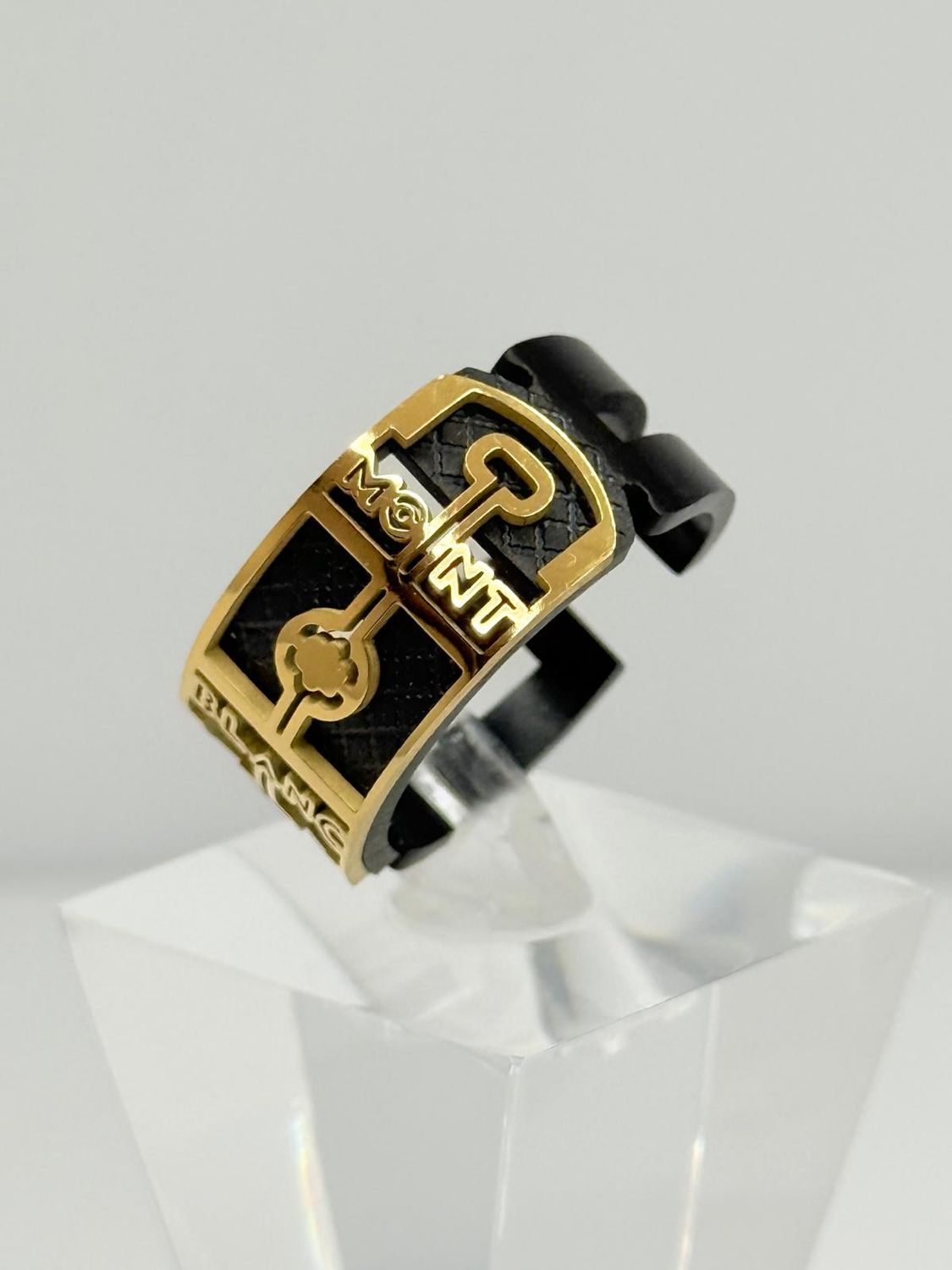 Anillo acero