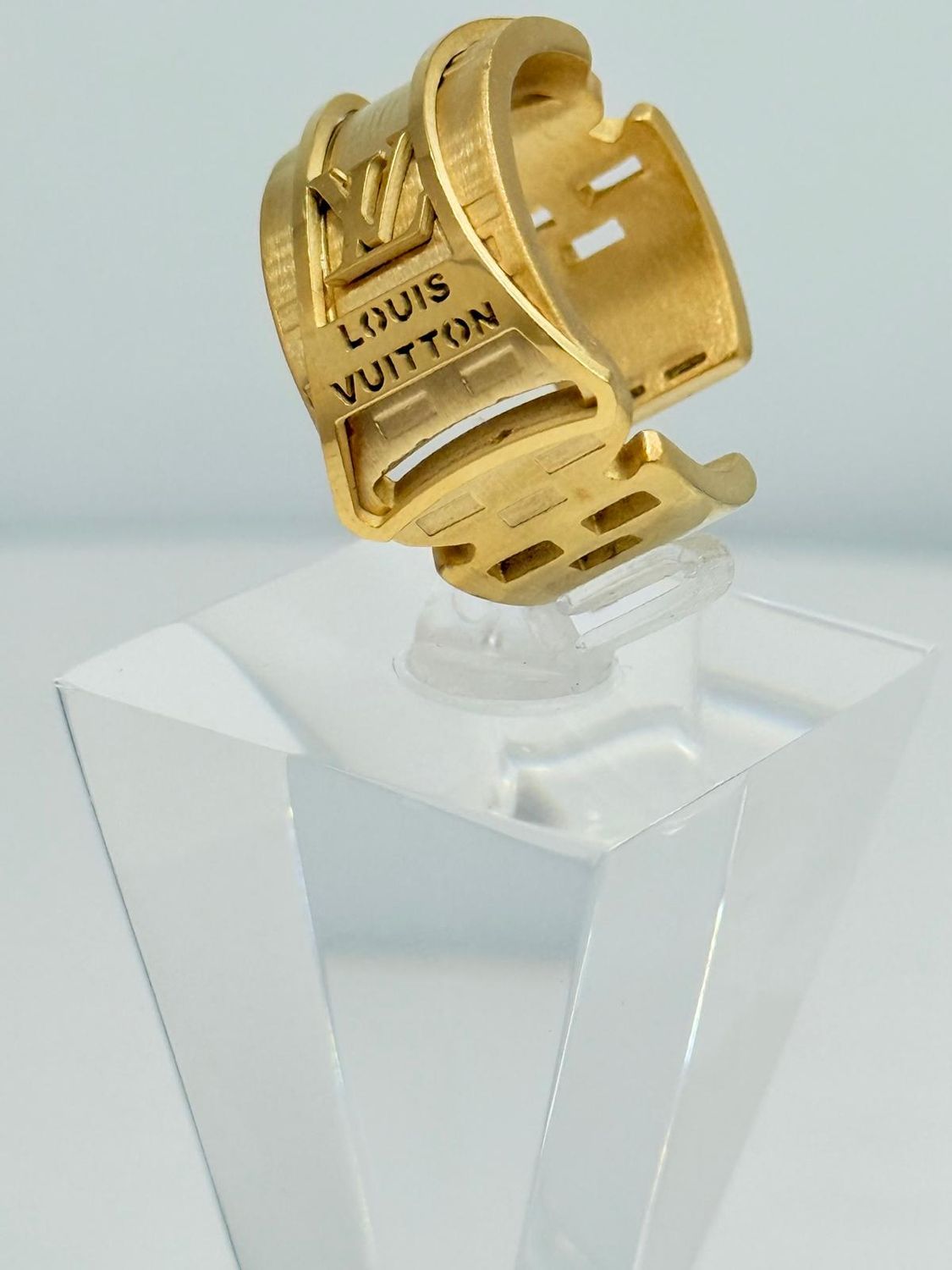 Anillo acero