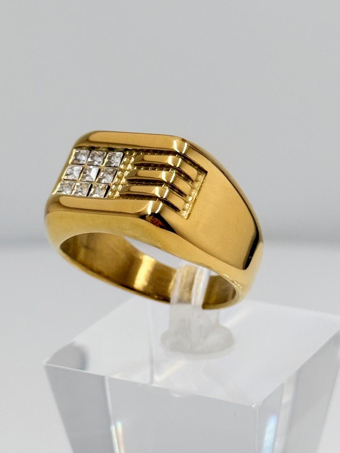 Anillo acero