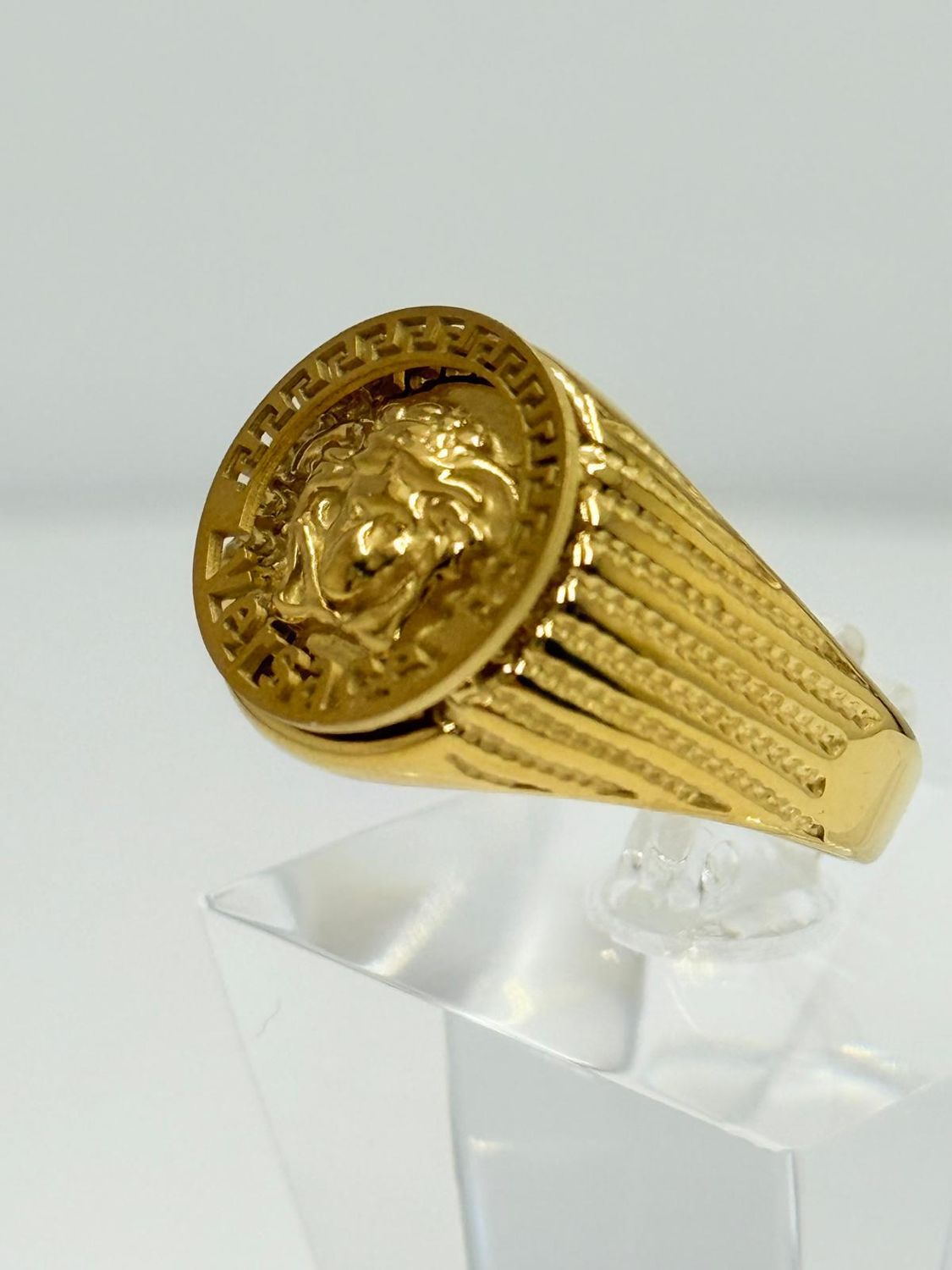 Anillo acero