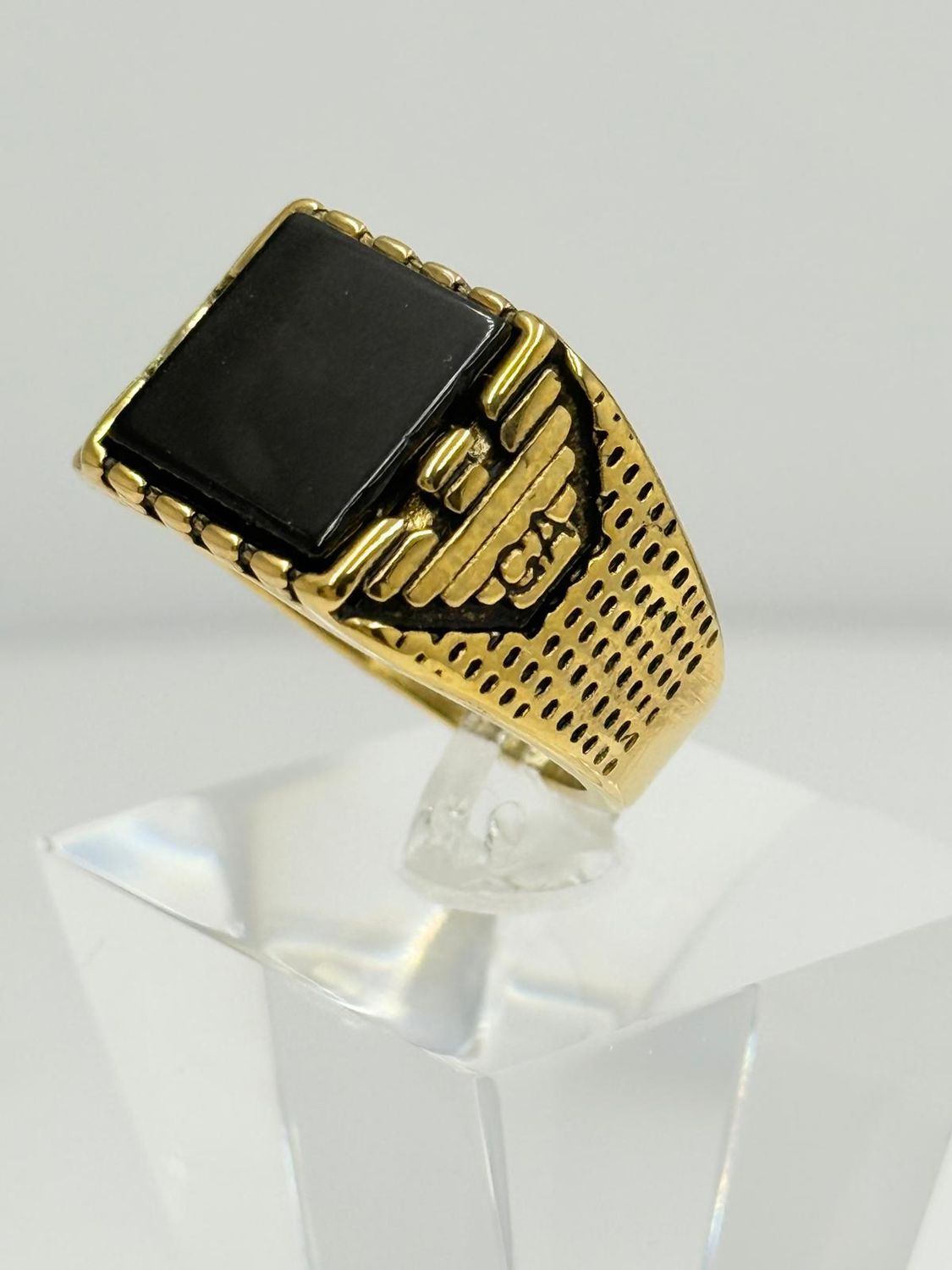 Anillo acero