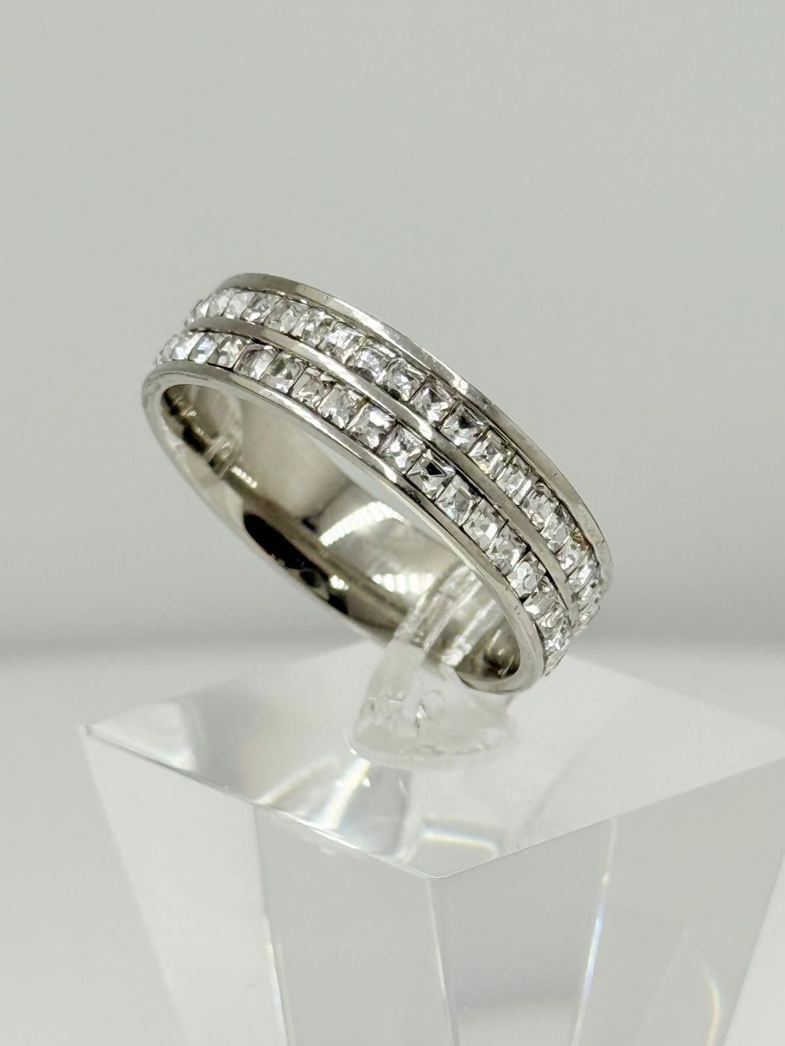 Anillo acero