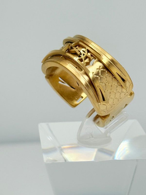 Anillo acero
