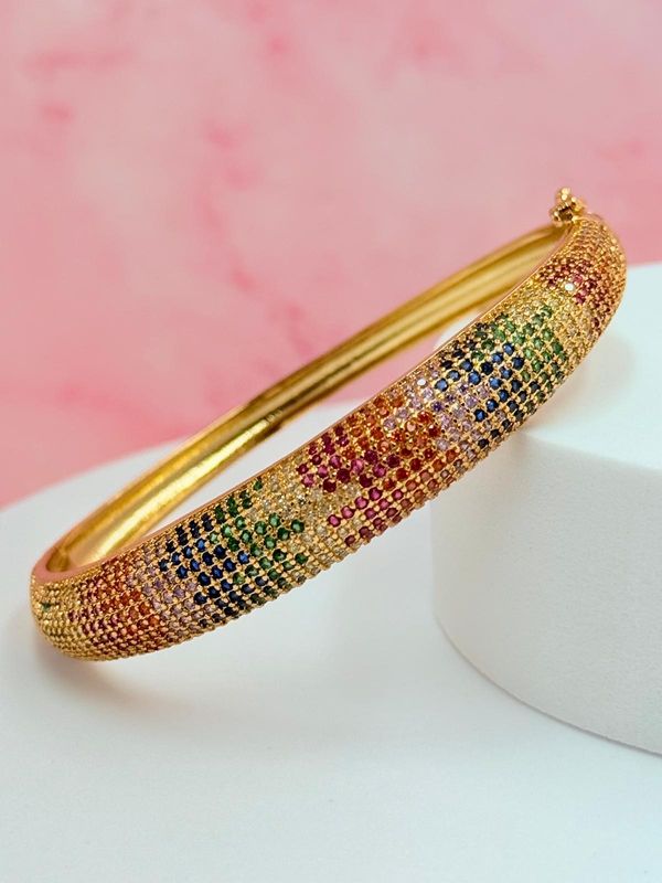 Pulsera rígida arcoíris