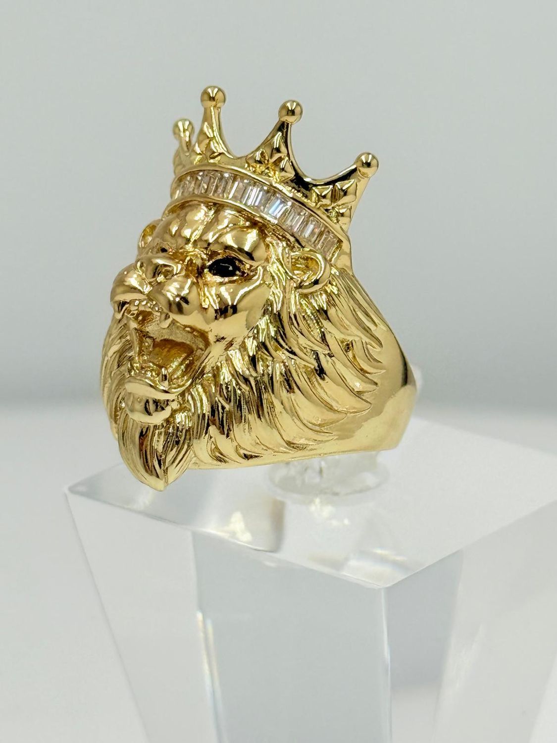 Anillo laminado cara de león