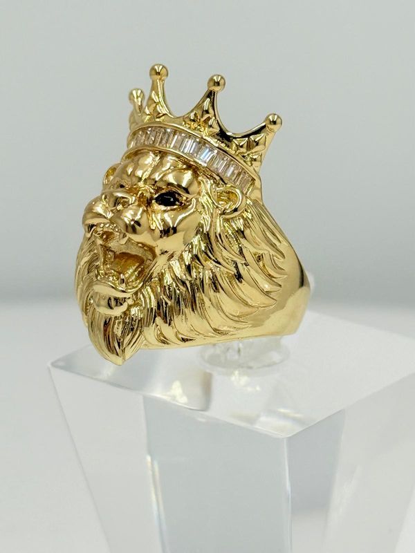 Anillo laminado cara de león