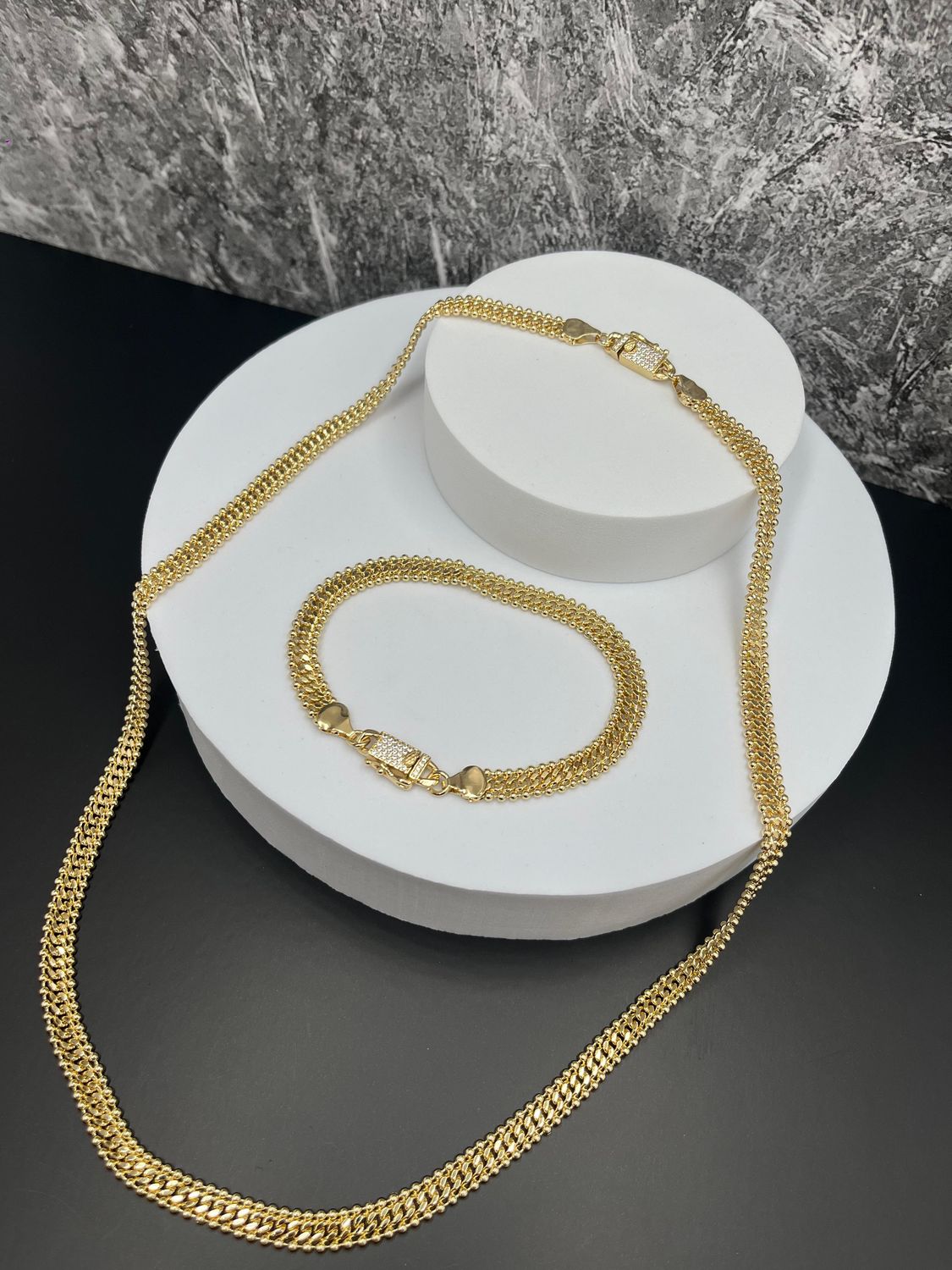 Set de cadena y pulsera