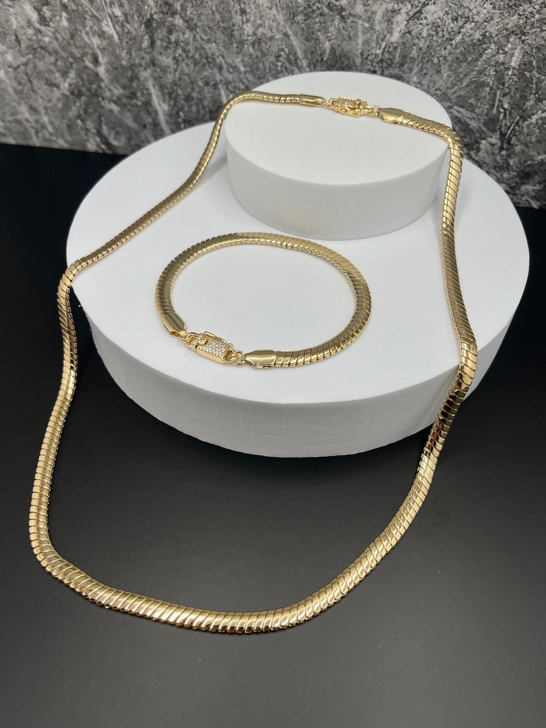 Set cadena y pulsera