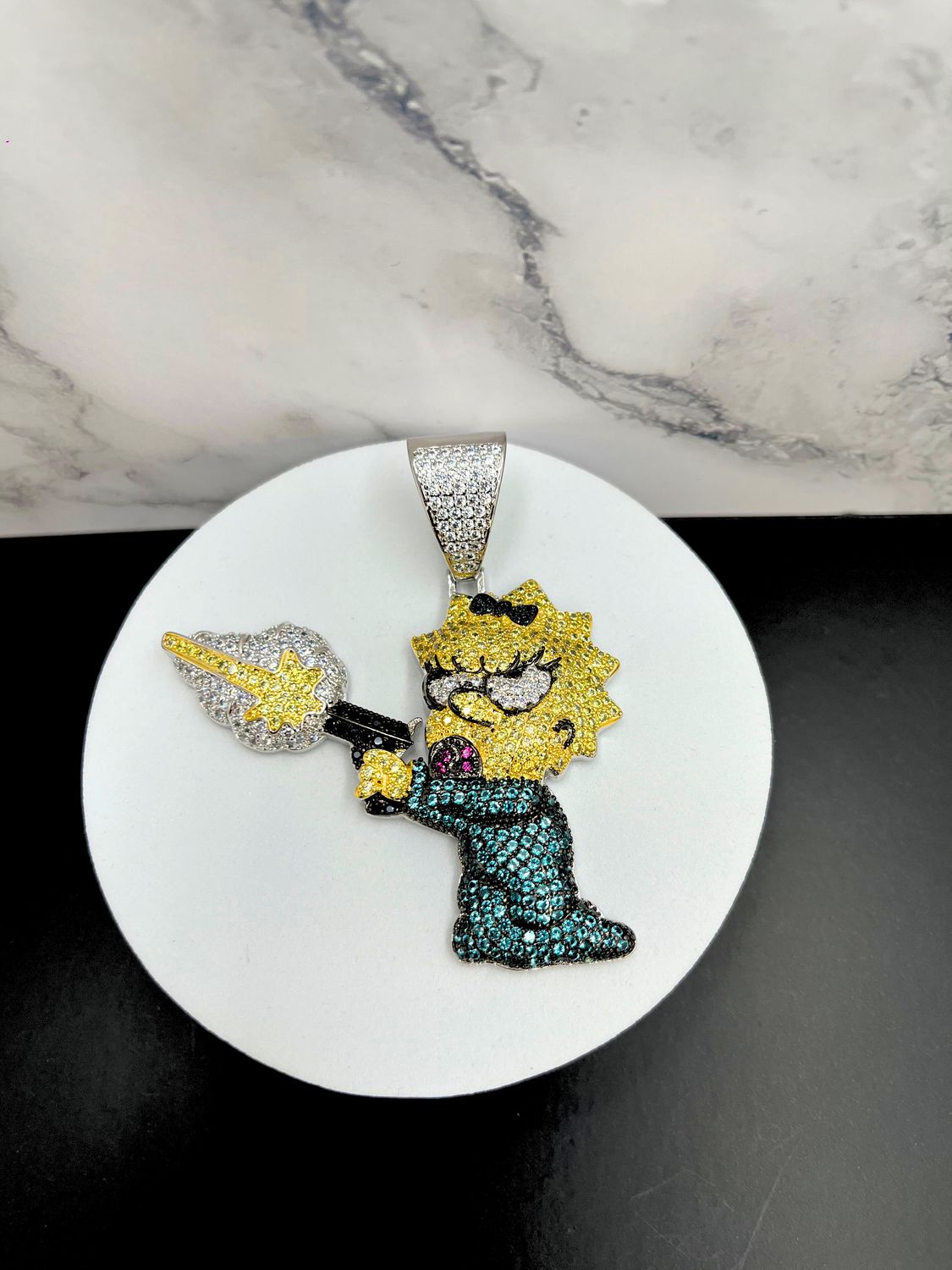 Dije laminado Maggie