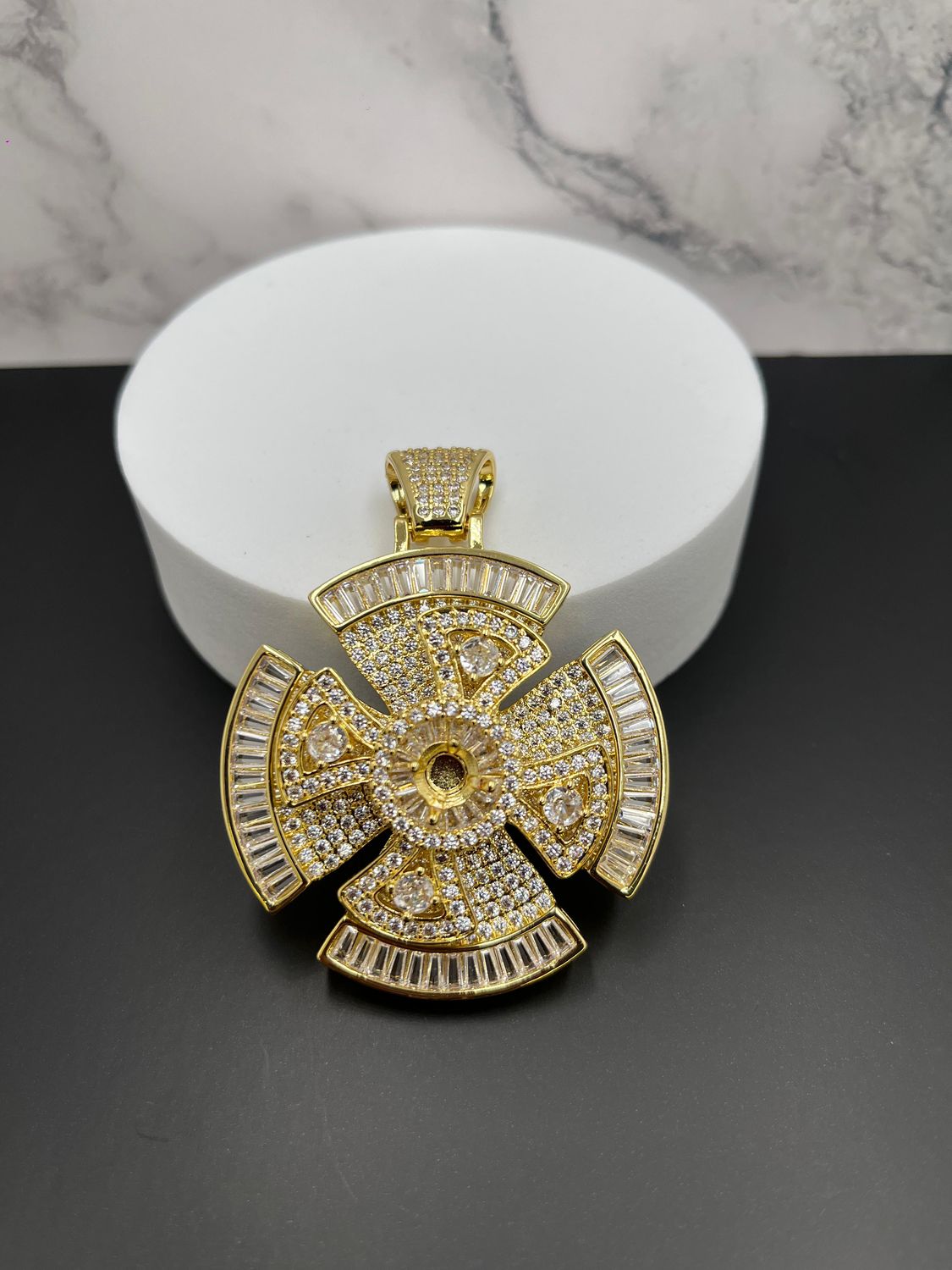 Dije laminado Spinner Dije laminado Spinner