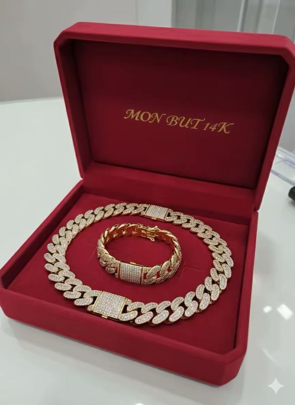 Juego collar y pulsera diamantado