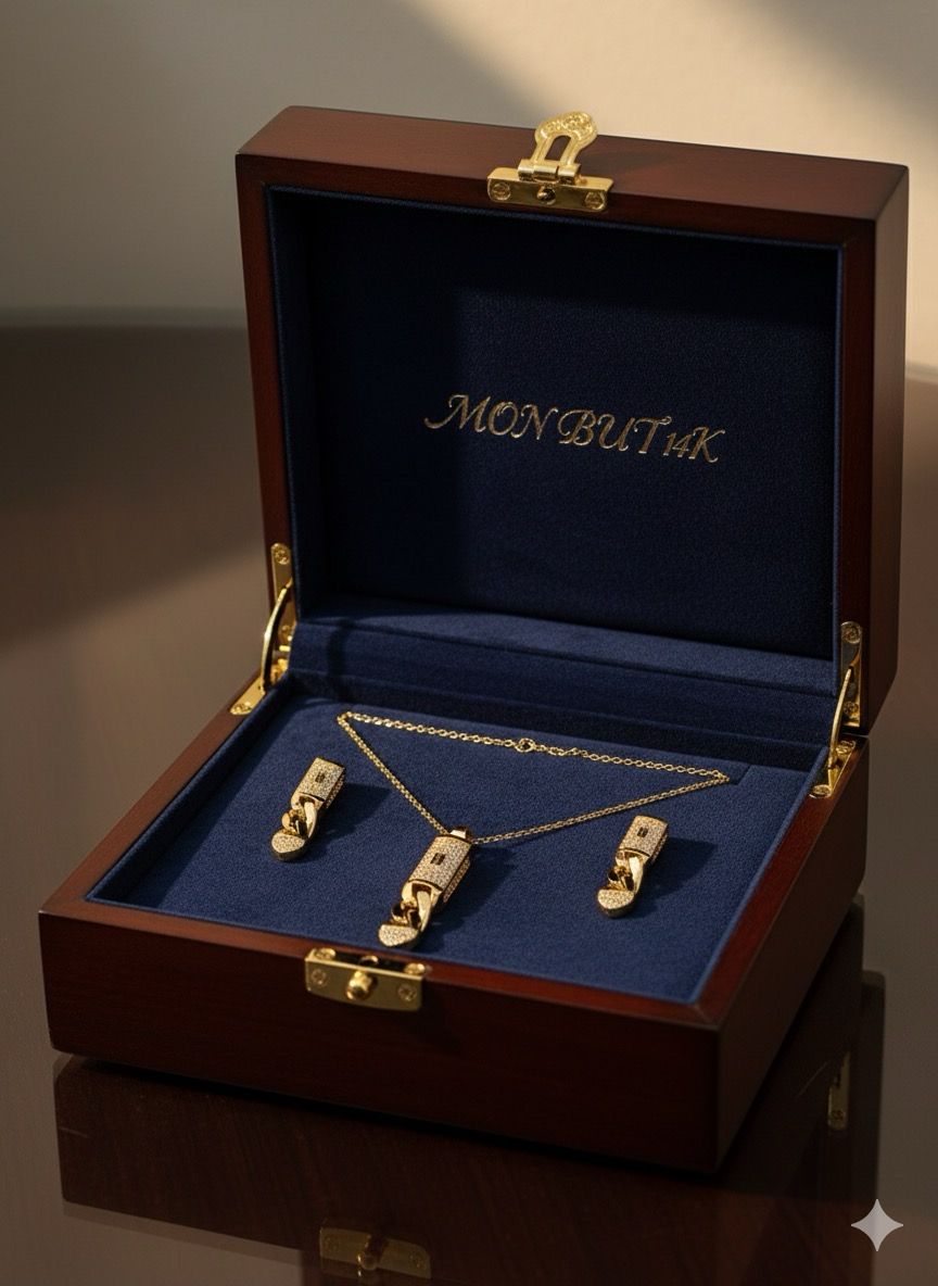 Juego de collar y pendiente laminado 14K