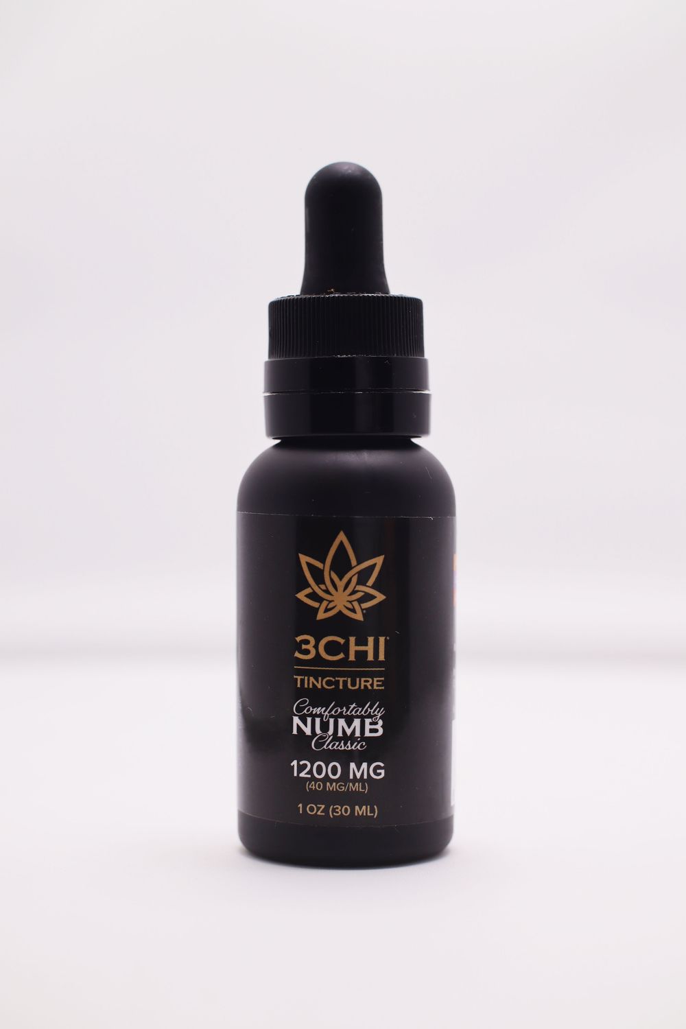 3Chi Comfortably Numb Tincture