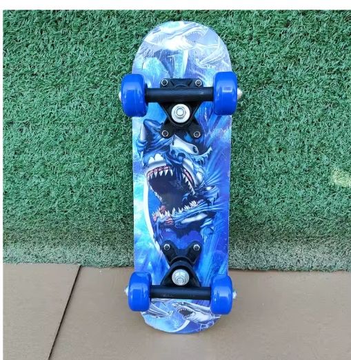 Kinder Skateboard