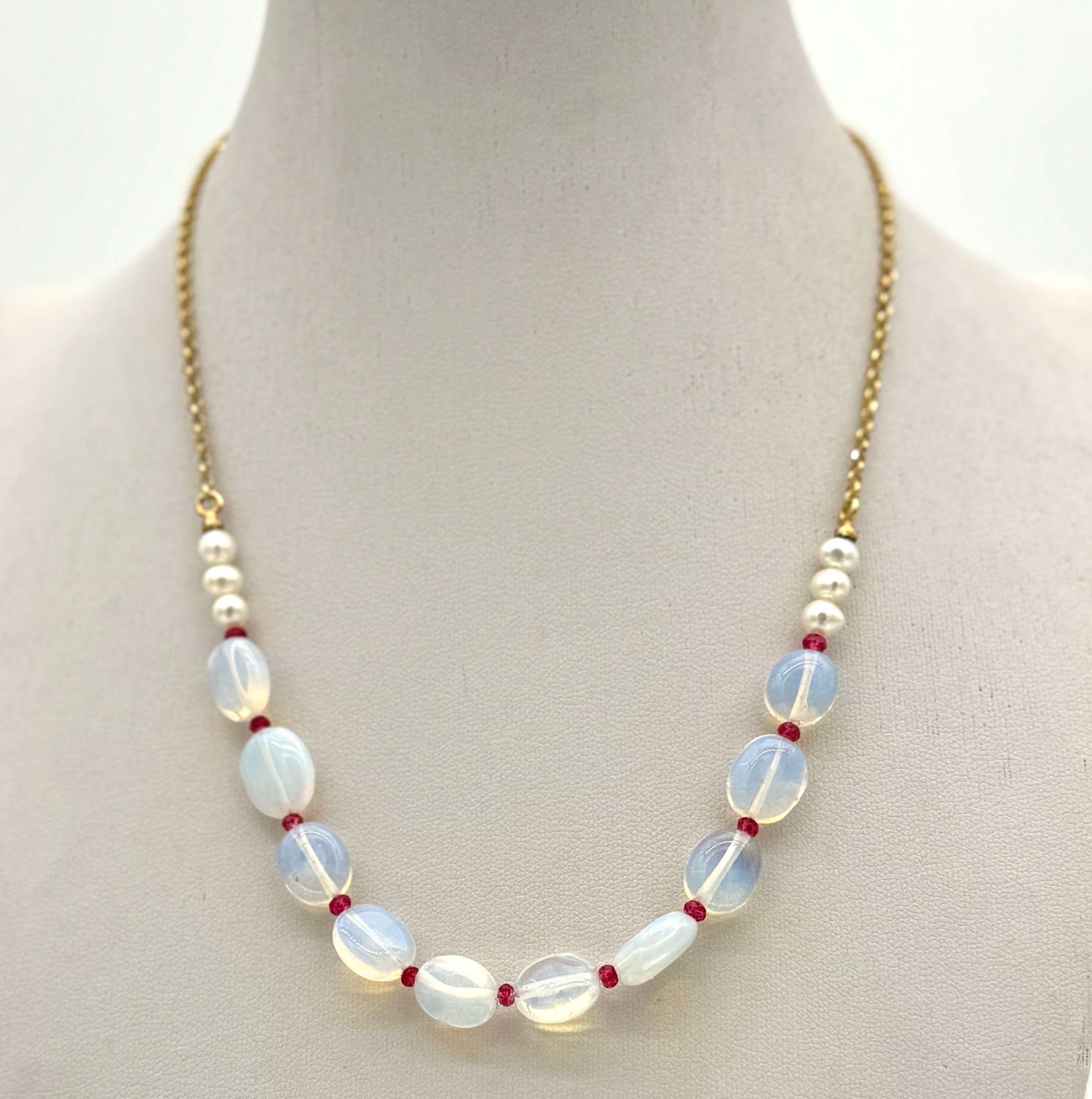 Moonstone choker necklace PREZZO SCONTATO SOLO PER IL 2025