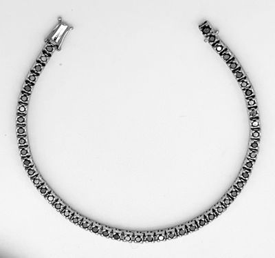 Tennis bracelet