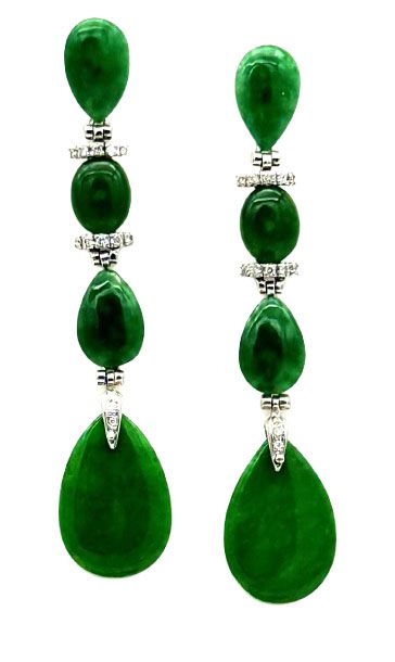 18 KT ART DECO&#39; GOLD EARRING BKT 0,32 DIAMONDS AND JADE