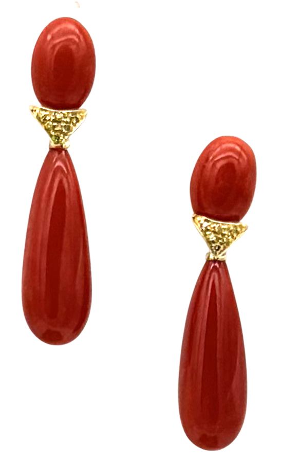 18 KT ART DECO&#39; GOLD EARRING BKT 0,12 DIAMONDS RED MEDITERREAN CORAL