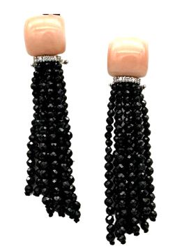 18 KT ART DECO&#39; GOLD EARRING BKT 0,10 DIAMONDS AND PINK CORAL AND ONIX
