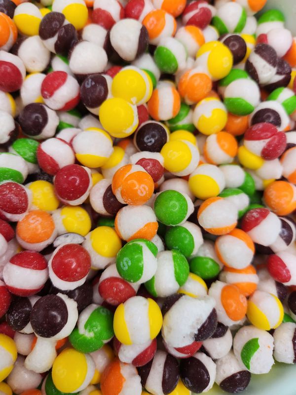 Freeze-Dried Rainbows: A Burst of Colorful Flavor!