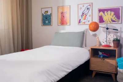 Doona Protector - Waterproof with clips