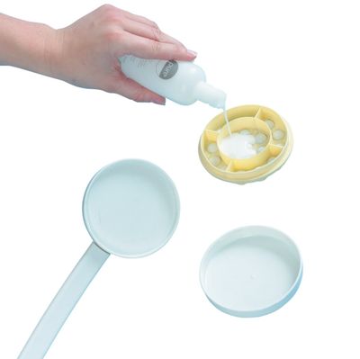 LOTION AND CREAM APPLICATOR