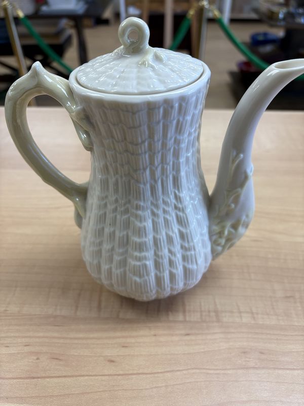 Porcelain. Ireland. Belleek. Tridanca Yellow Coffee Pot with Lid. 8&quot;H [6th Mark/Green: 1965-1980]