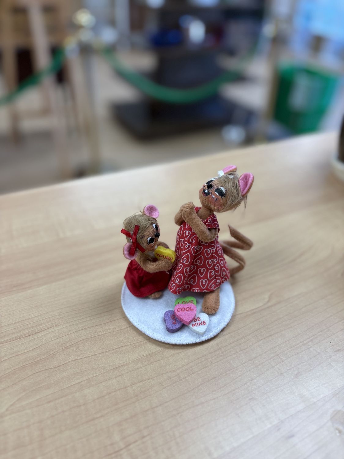 Doll. USA. Annalee. Conversation Hearts Duo.