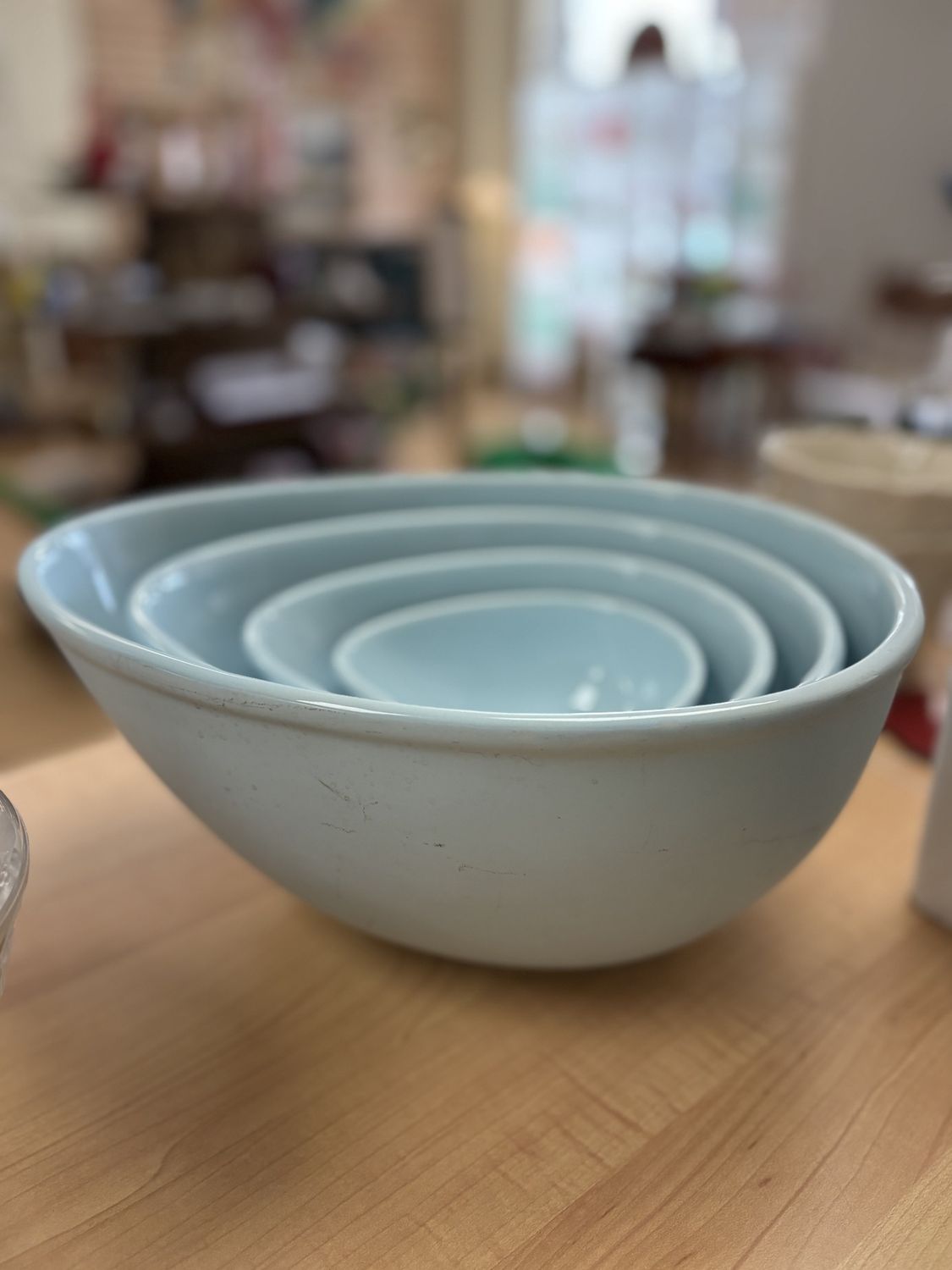 Ceramic. USA. Nigella Lawson. Mixing Bowls. Robin&#39;s Egg Blue (Set of 4)