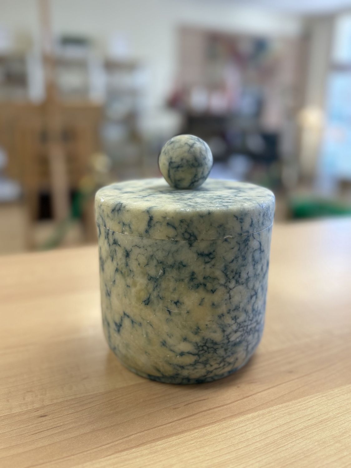 Kitchen Misc. Italy. Marble Canister w/Lid &amp; Knob Handle. Blue &amp; White. 7.25&quot;H
