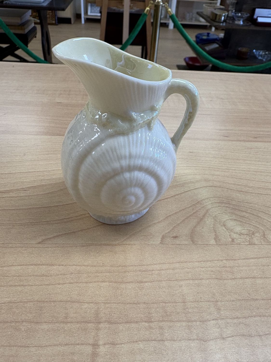 Porcelain. Ireland. Belleek. Luster Pearl Yellow. Snail Pattern. Creamer.  4&quot;H  [6th Mark/Green: 1965-1980]