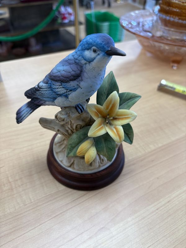 Figurine. Japan. Andrea by Sadek. Blue Jay w/ Yellow Lily. 6.25&quot;H