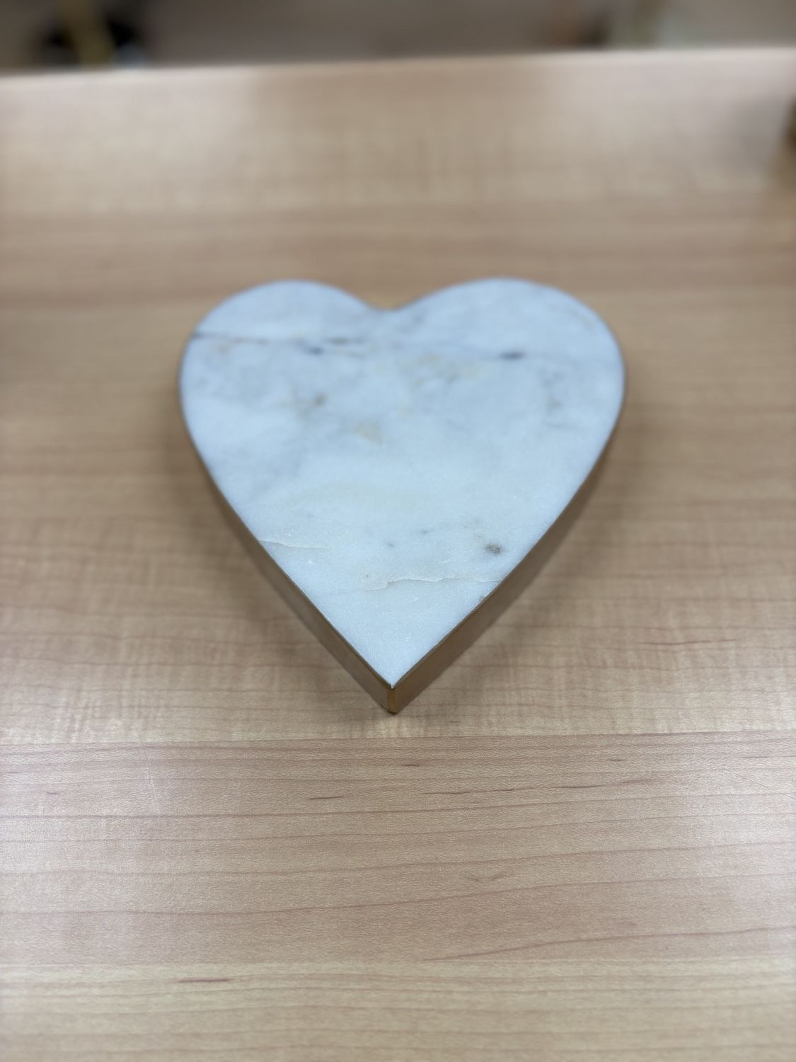 Decor. Marble Heart with Gold Border. 1&quot;H x 6.5&quot;W
