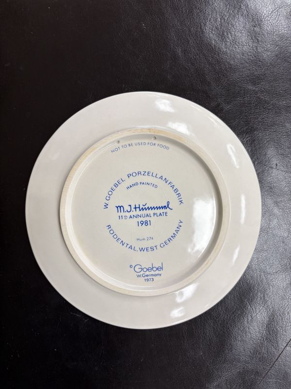 Porcelain. Germany. Hummel. 1981 Annual Plate. "Umbrella Boy"
