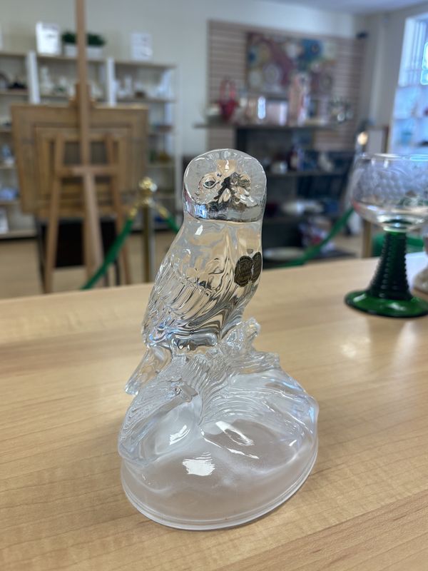 Crystal.  France. Cristal D&#39;Arques. Owl on Twig. Molded Figurine (Oval Base). 5.75&quot;H