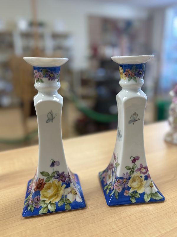 Porcelain. France. Herlene. Candlestick. Set of 2. Flowers w/Butterflies. Blue Trim. 8.5&#39;&#39;H