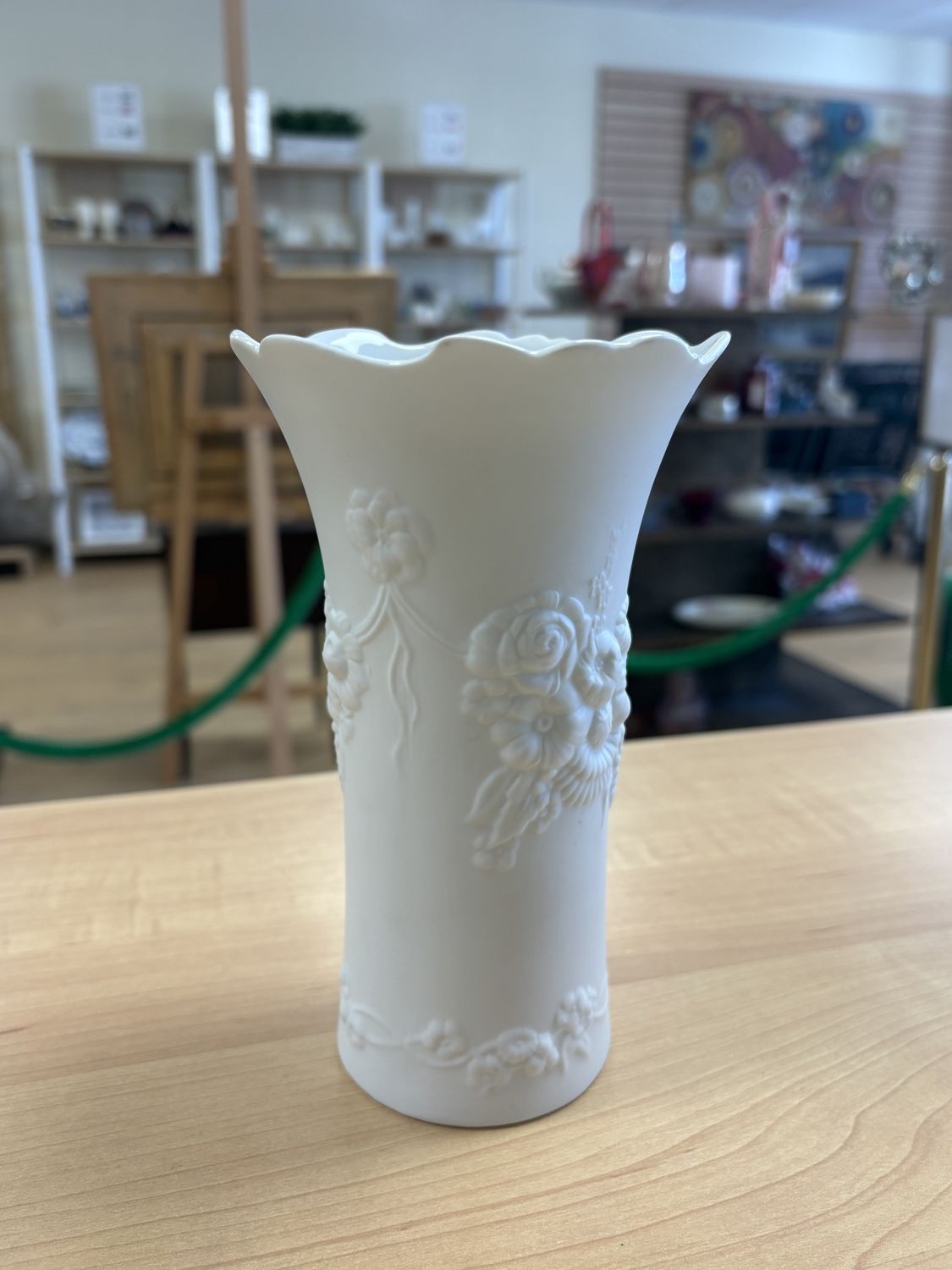 Porcelain. Germany. Kaiser. Bisque Vase w/Flowers &amp; Grapes Design. 6&quot;H