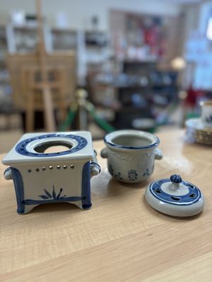 Home &amp; Bath. Netherlands. Candle Warmer. Blue and Grey. 3 pcs.