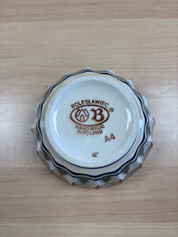 Polish Pottery. Poland. Boleslaweic. Bowl. Christmas Tree Pattern with Blue Band.