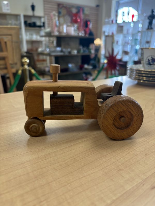 Toy. Tractor.