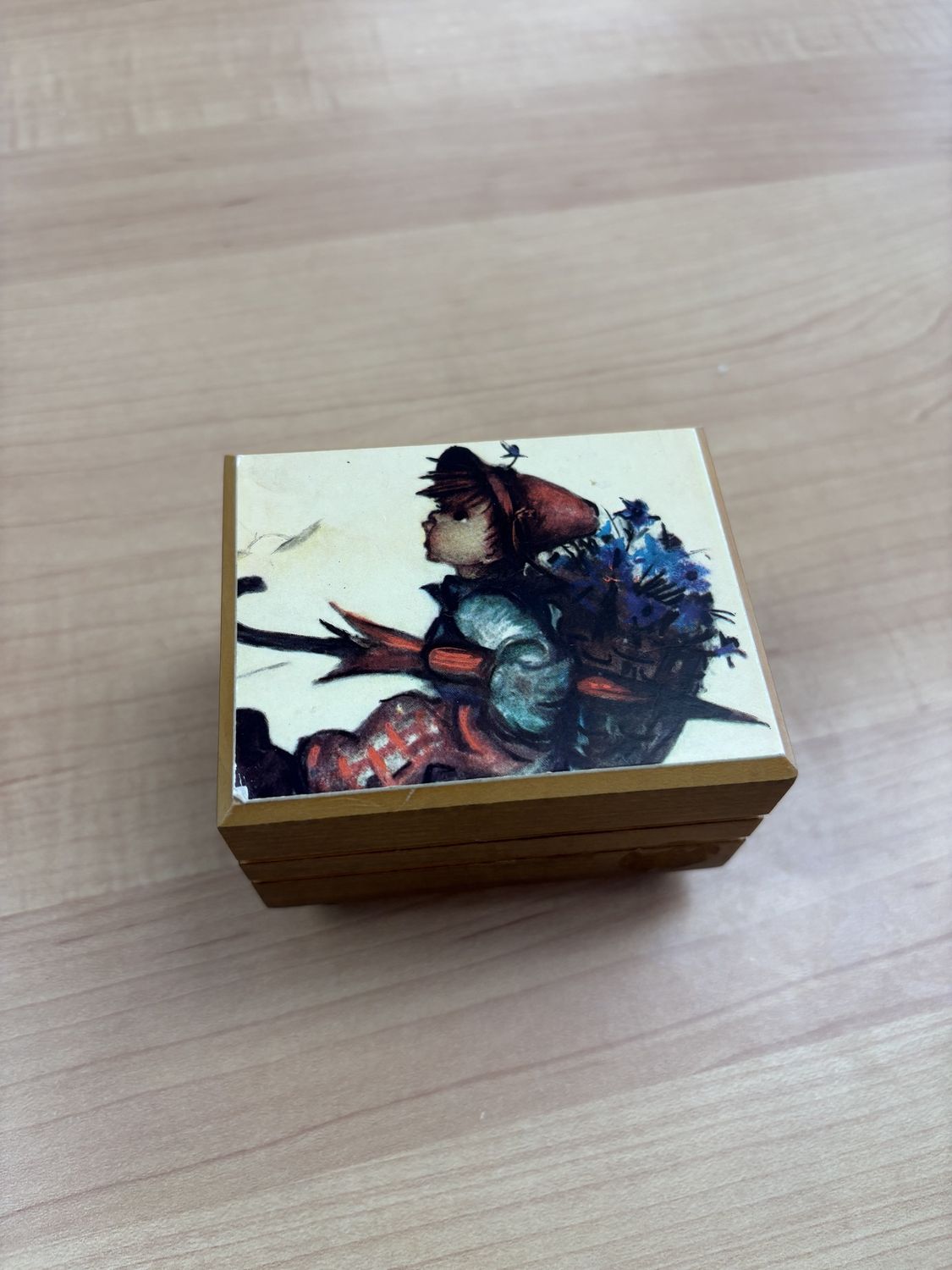 Jewelry/Music Box. Switzerland. Music Box. Cuendet. Landler. Hand Painted Boy.