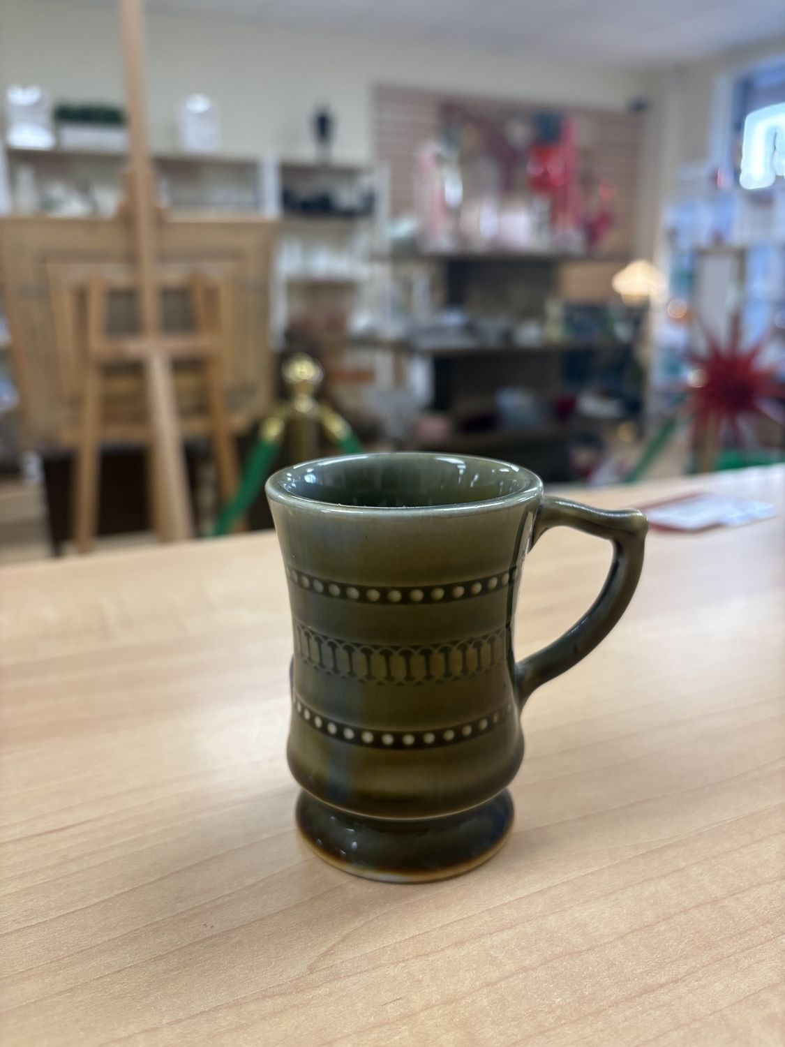 Porcelain. Ireland. Wade. Green Demitasse Mug w/Blue Interior. 3&quot;H