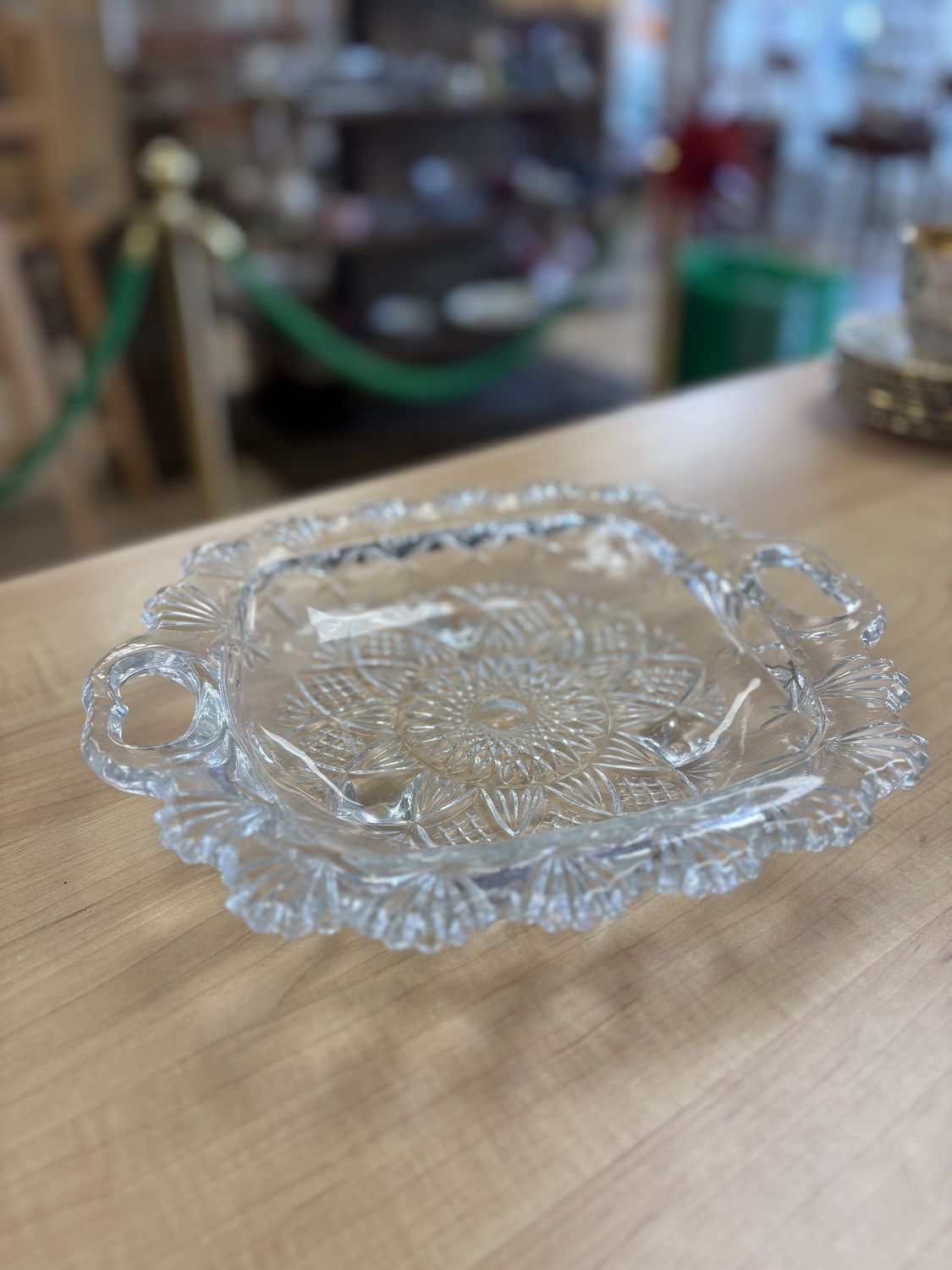 Glass. Pasari. 3-Footed Serving Dish w/ Cutout Heart Handles. 10.5&quot;W