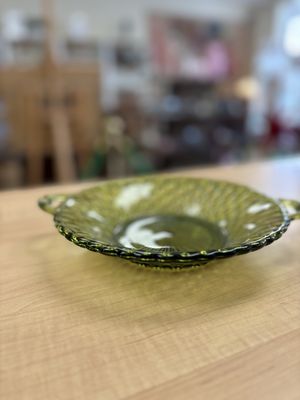 Glass. USA. Indiana Glass. 2-Handled Dish w/ Honeycomb Pattern. Olive Green. 9.25"W