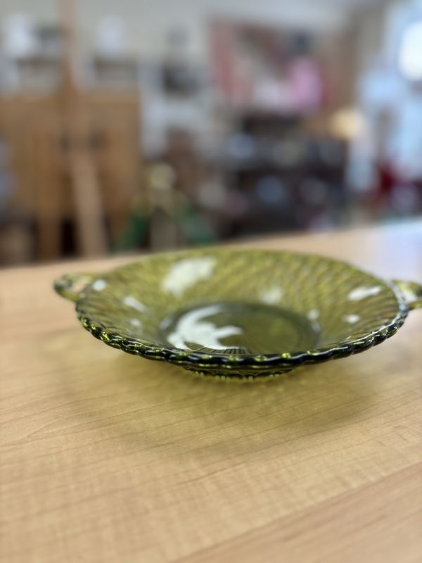 Glass. USA. Indiana Glass. 2-Handled Dish w/ Honeycomb Pattern. Olive Green. 9.25&quot;W