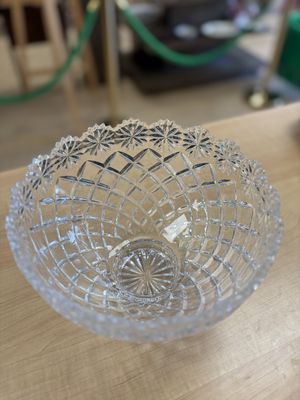 Crystal. Ireland. Waterford. Daisy Bowl. 5.5"W x 8"H